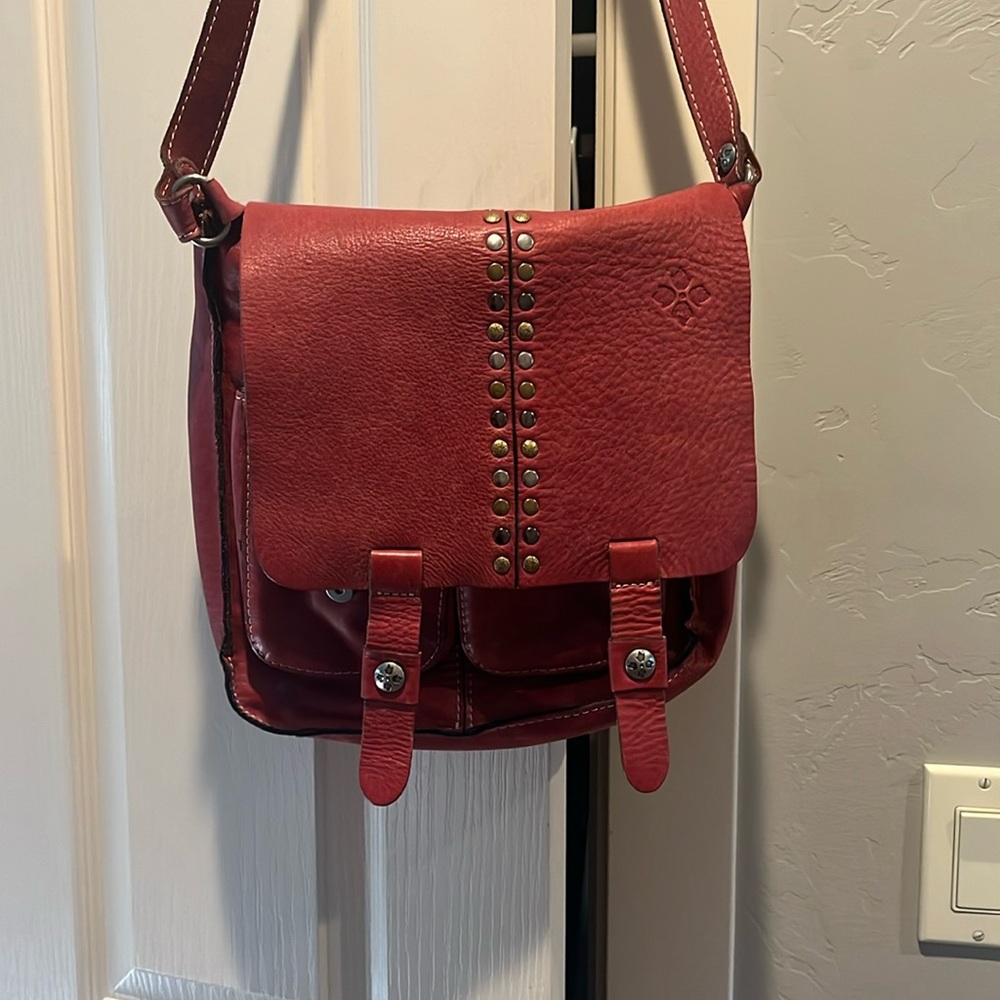 Red Patricia Nash purse